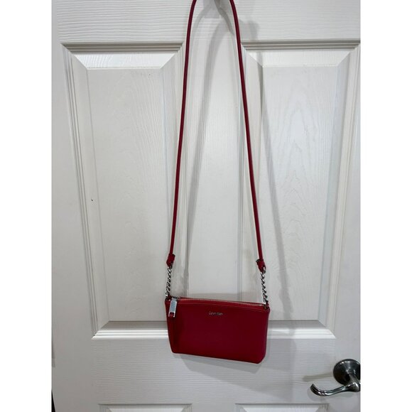 Calvin Klein Red Saffiano Leather Crossbody Bag With Silver Chain Strap - Picture 5 of 9